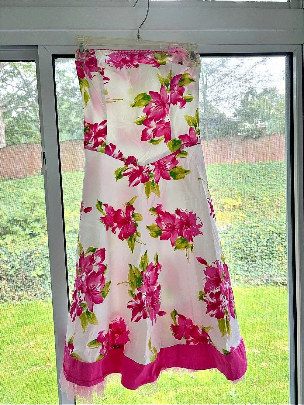 Ruby Rox Floral Maxi Dress in Pink & White Size 7 Like New